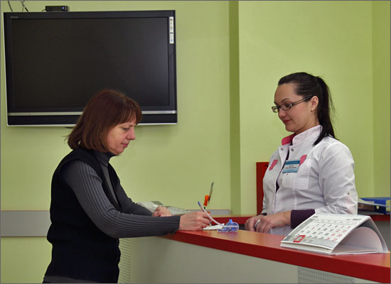 Регистратура стоматологической клиники СитиДентаМед в Жодино.